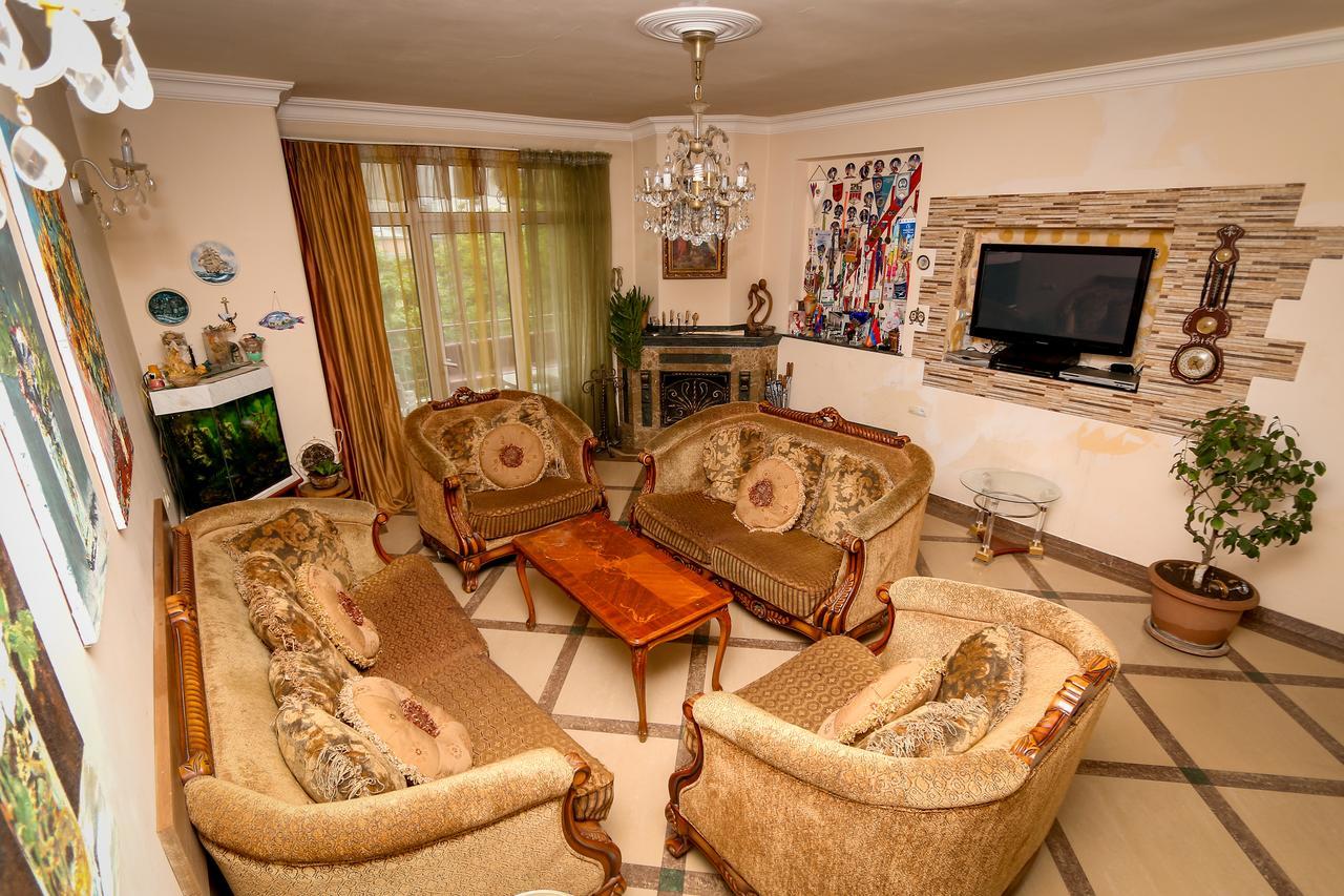 Bright And Modern 4Br Apartment - Center Of Yerevan Bagian luar foto